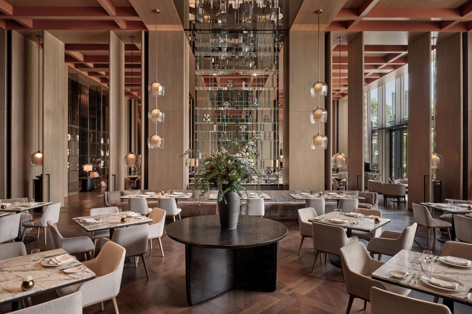 Conrad Shenzhen, The First Art Museum Hotel In Greater Bay Area With The Stunning Bay And Sunset View In The Hotel Terrace Exteriér fotografie