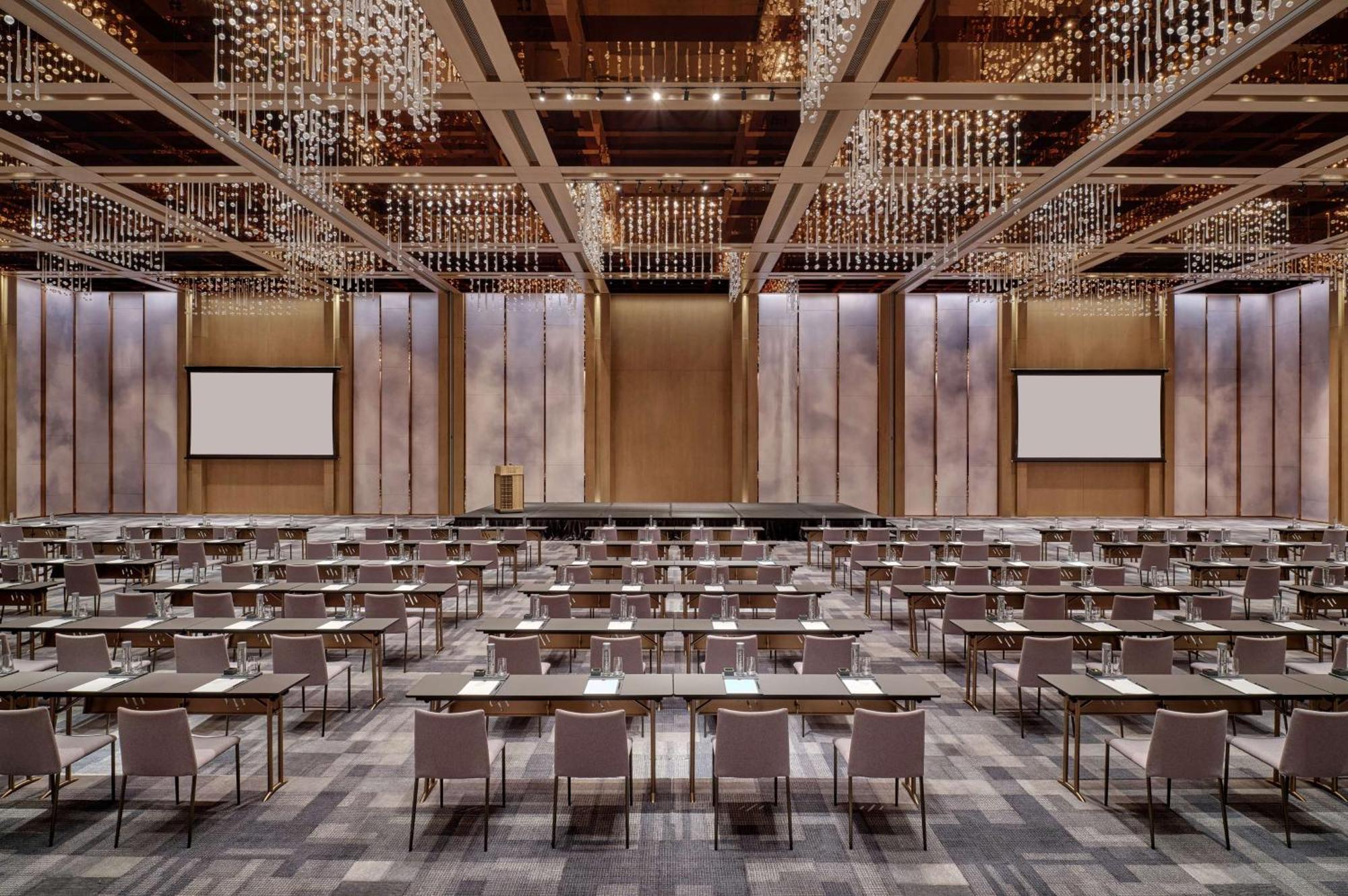Conrad Shenzhen, The First Art Museum Hotel In Greater Bay Area With The Stunning Bay And Sunset View In The Hotel Terrace Exteriér fotografie