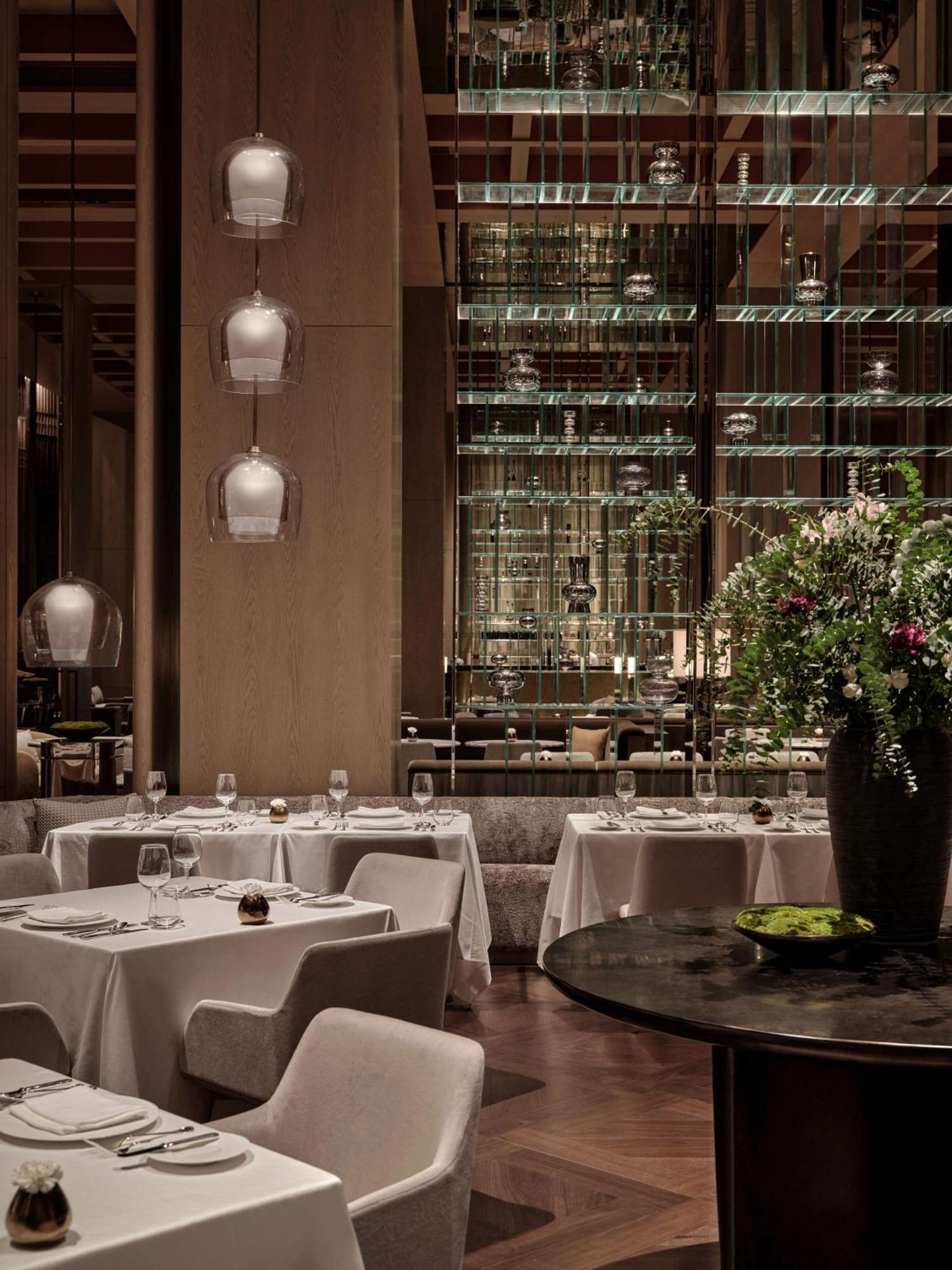 Conrad Shenzhen, The First Art Museum Hotel In Greater Bay Area With The Stunning Bay And Sunset View In The Hotel Terrace Exteriér fotografie