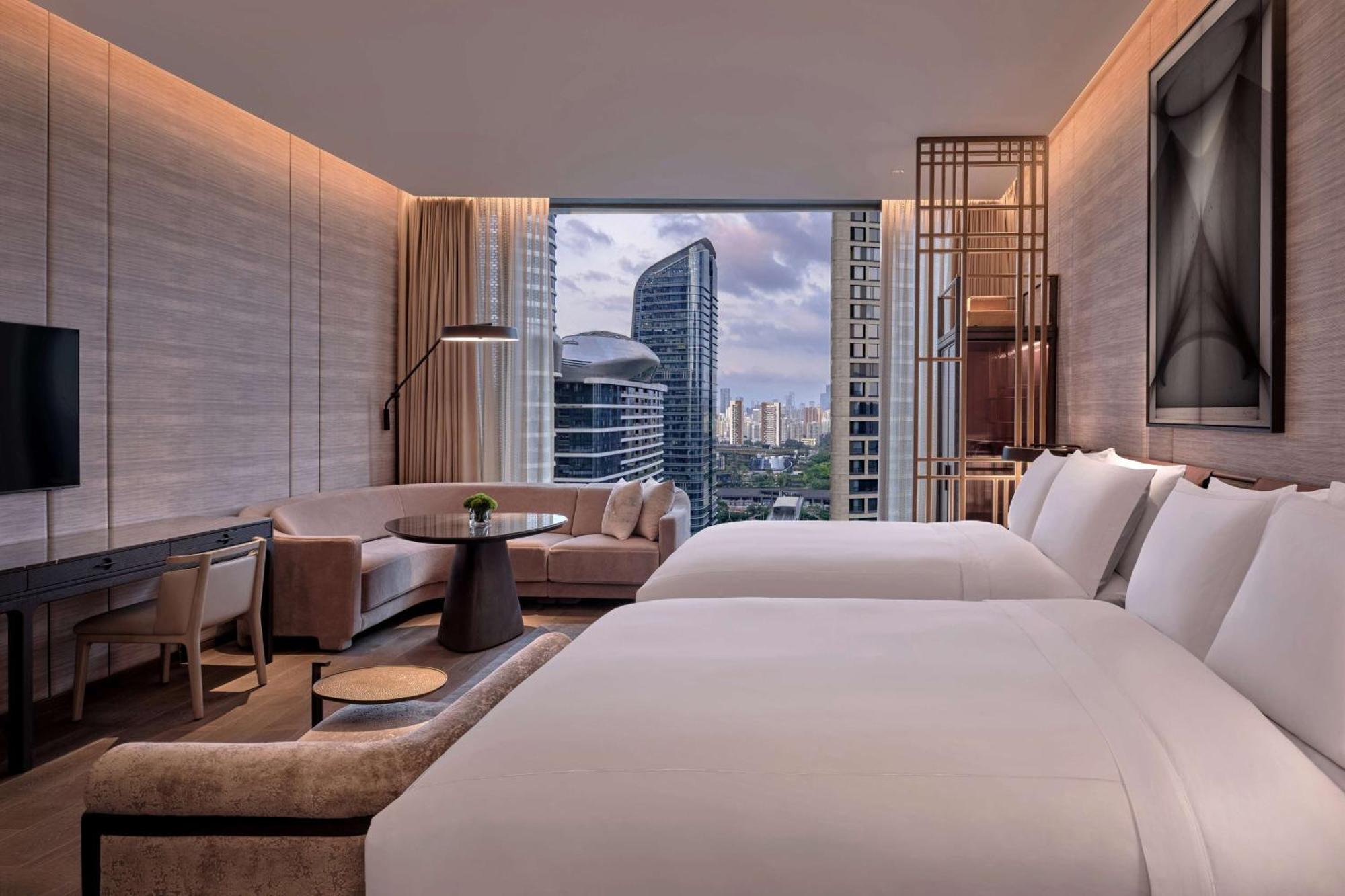 Conrad Shenzhen, The First Art Museum Hotel In Greater Bay Area With The Stunning Bay And Sunset View In The Hotel Terrace Exteriér fotografie
