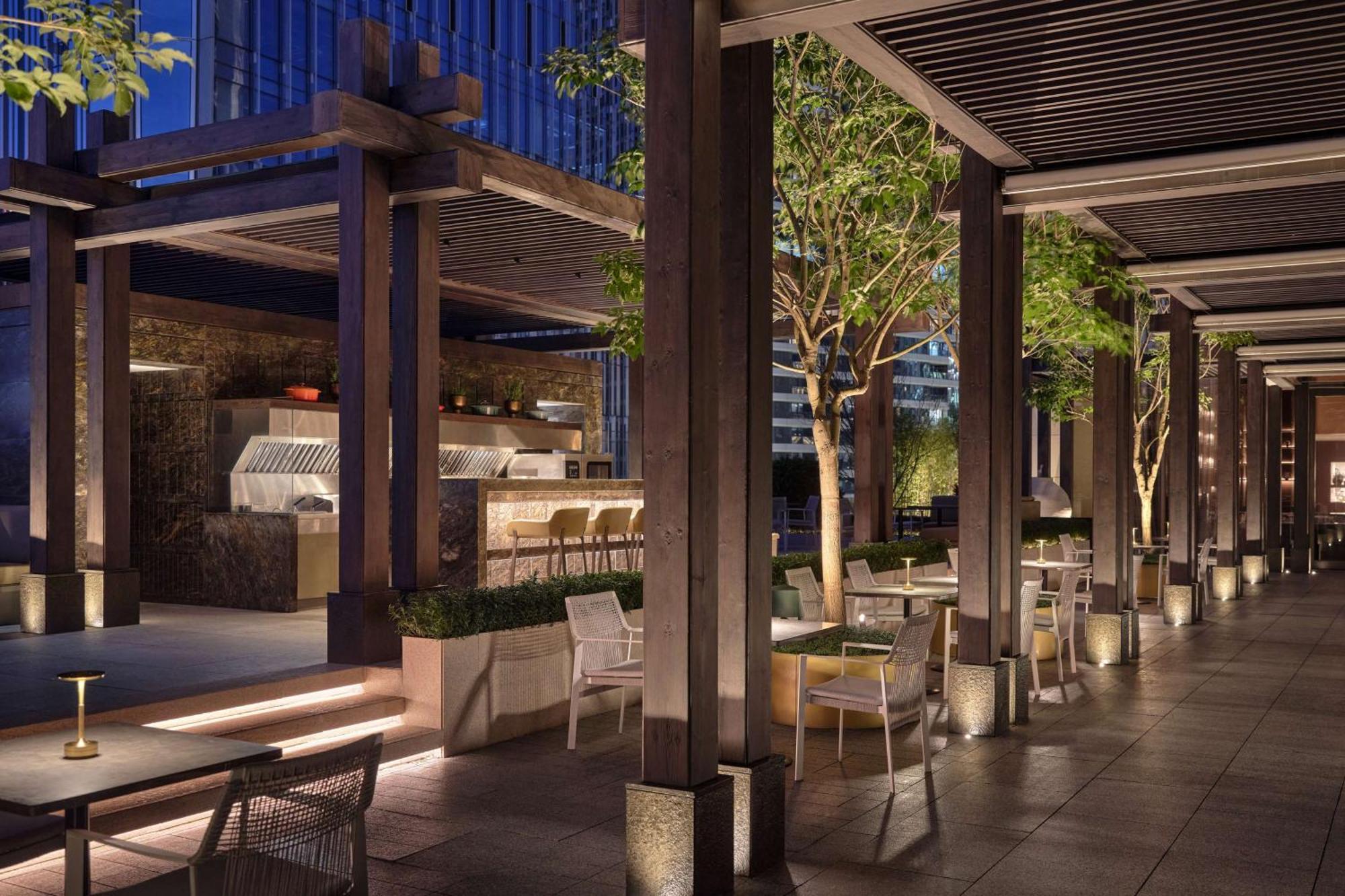 Conrad Shenzhen, The First Art Museum Hotel In Greater Bay Area With The Stunning Bay And Sunset View In The Hotel Terrace Exteriér fotografie