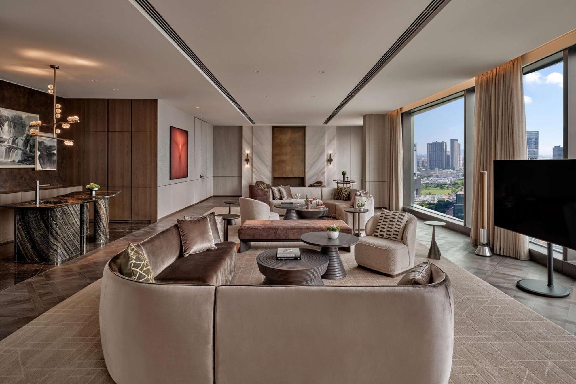 Conrad Shenzhen, The First Art Museum Hotel In Greater Bay Area With The Stunning Bay And Sunset View In The Hotel Terrace Exteriér fotografie