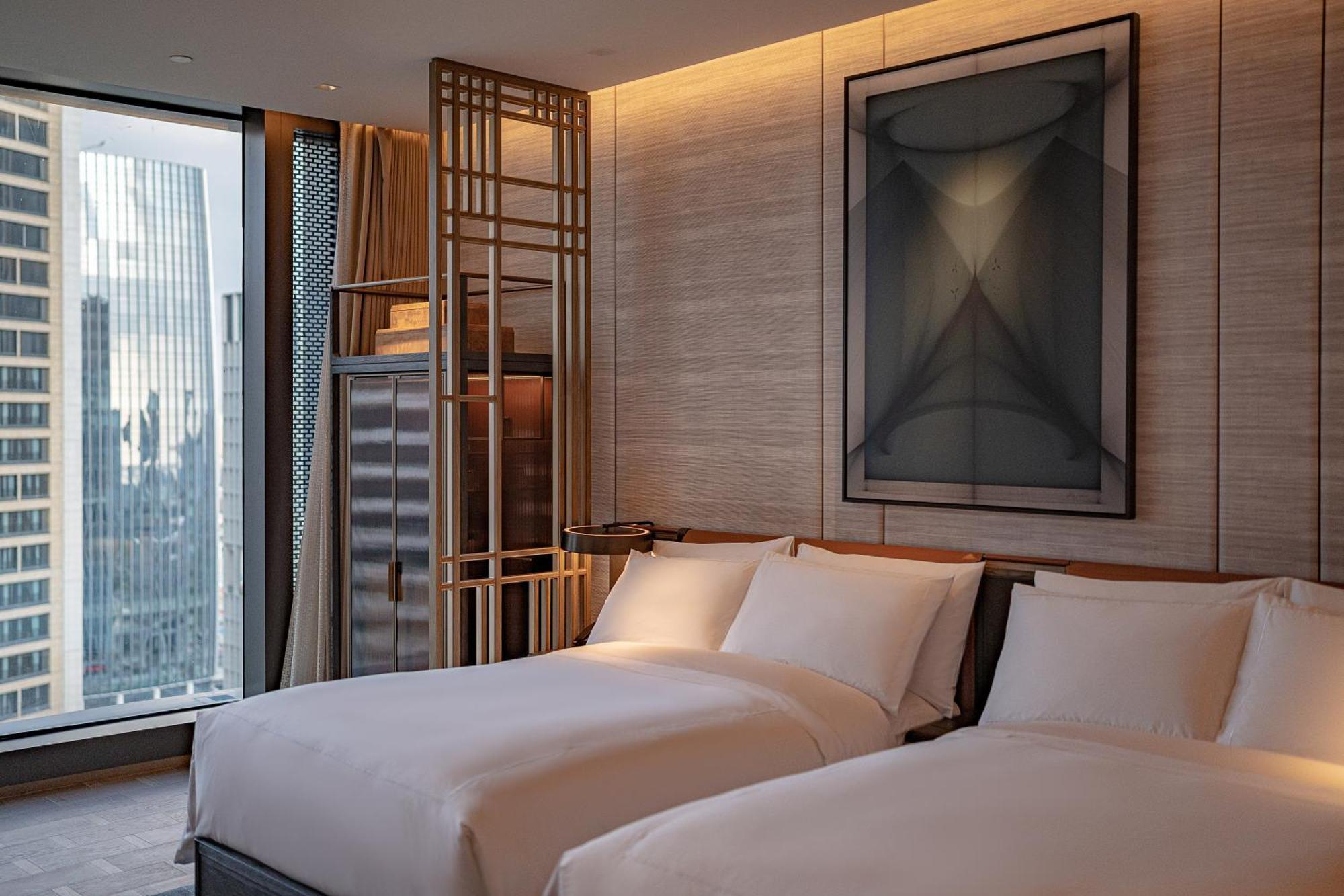 Conrad Shenzhen, The First Art Museum Hotel In Greater Bay Area With The Stunning Bay And Sunset View In The Hotel Terrace Exteriér fotografie