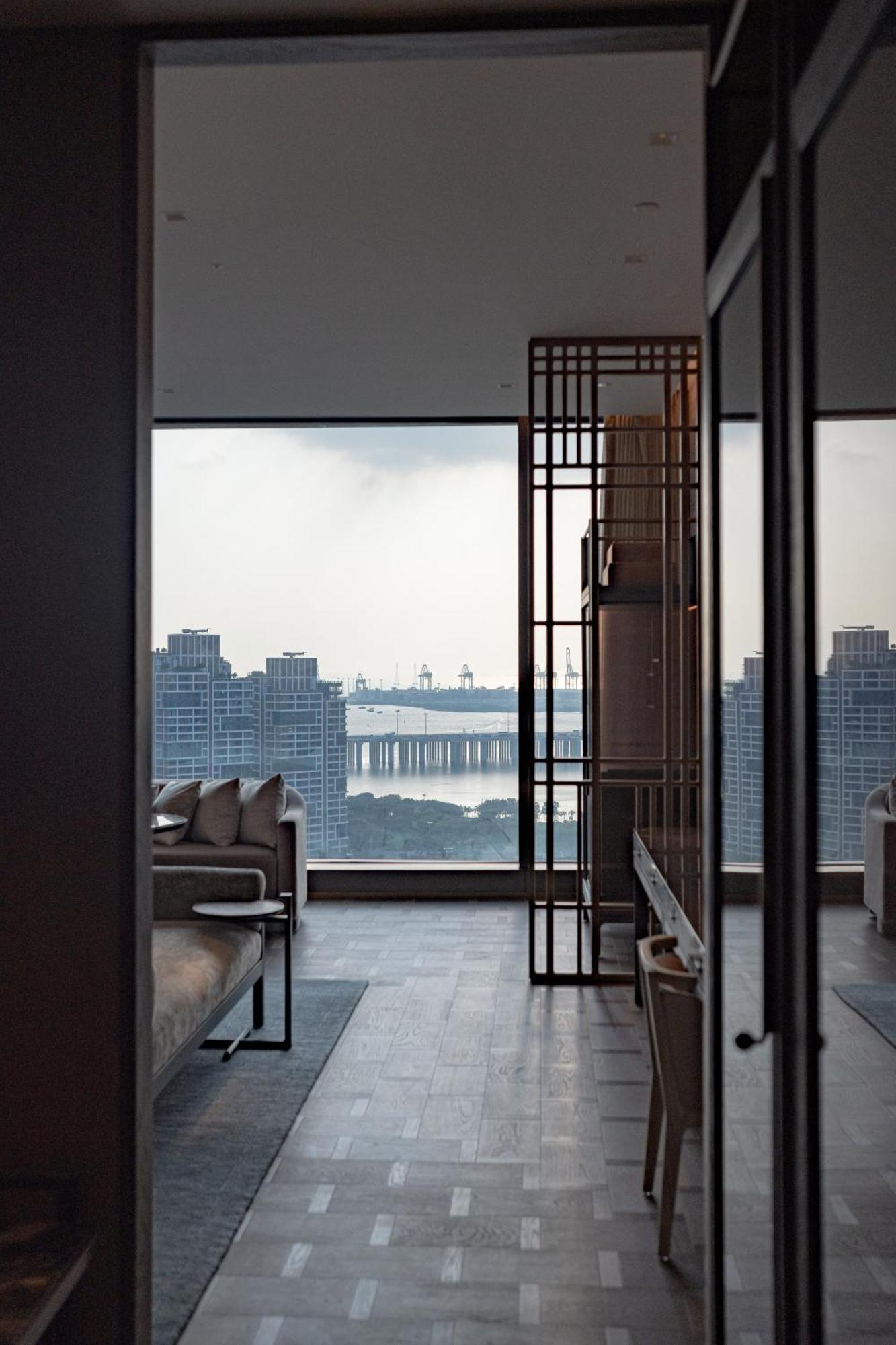 Conrad Shenzhen, The First Art Museum Hotel In Greater Bay Area With The Stunning Bay And Sunset View In The Hotel Terrace Exteriér fotografie